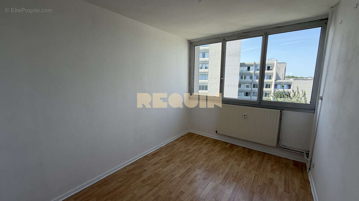 Appartement 74 m² à Lille  - photo 4