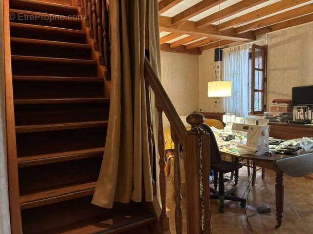 Appartement à BEAUFORT-SUR-GERVANNE
