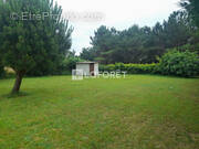 Terrain à SAINT-GEORGES-D&#039;OLERON