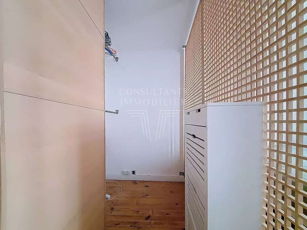 Appartement à PARIS-7E
