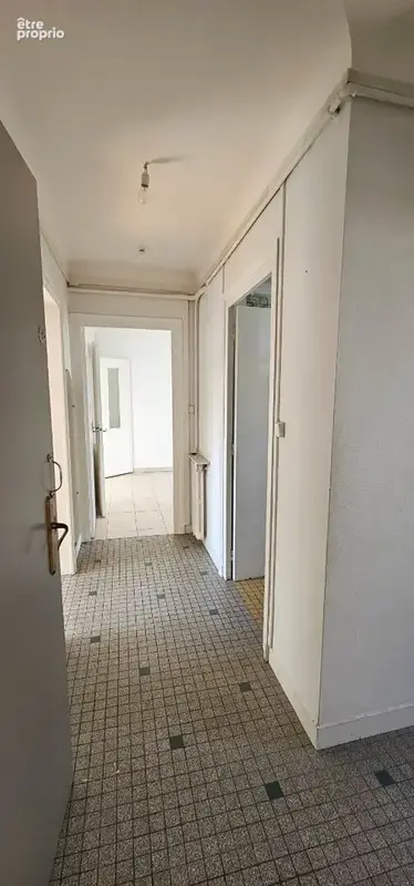 Rezé - avenue de la libération - t3 avec garage et cave - photo 5