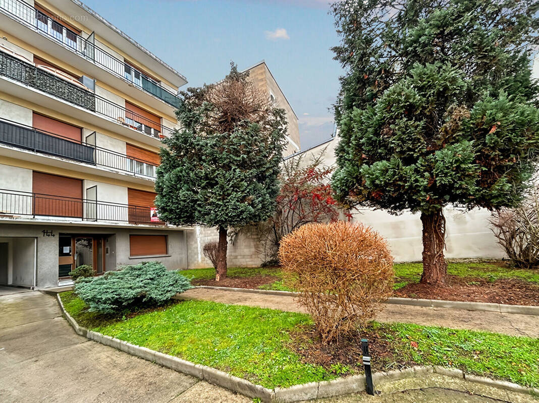 Appartement à ROSNY-SOUS-BOIS