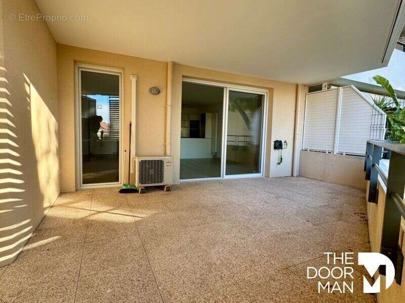 Appartement à HYERES