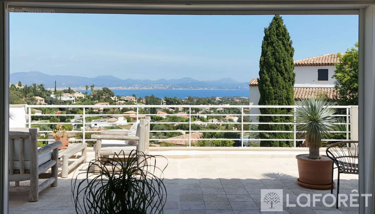 Maison à FREJUS