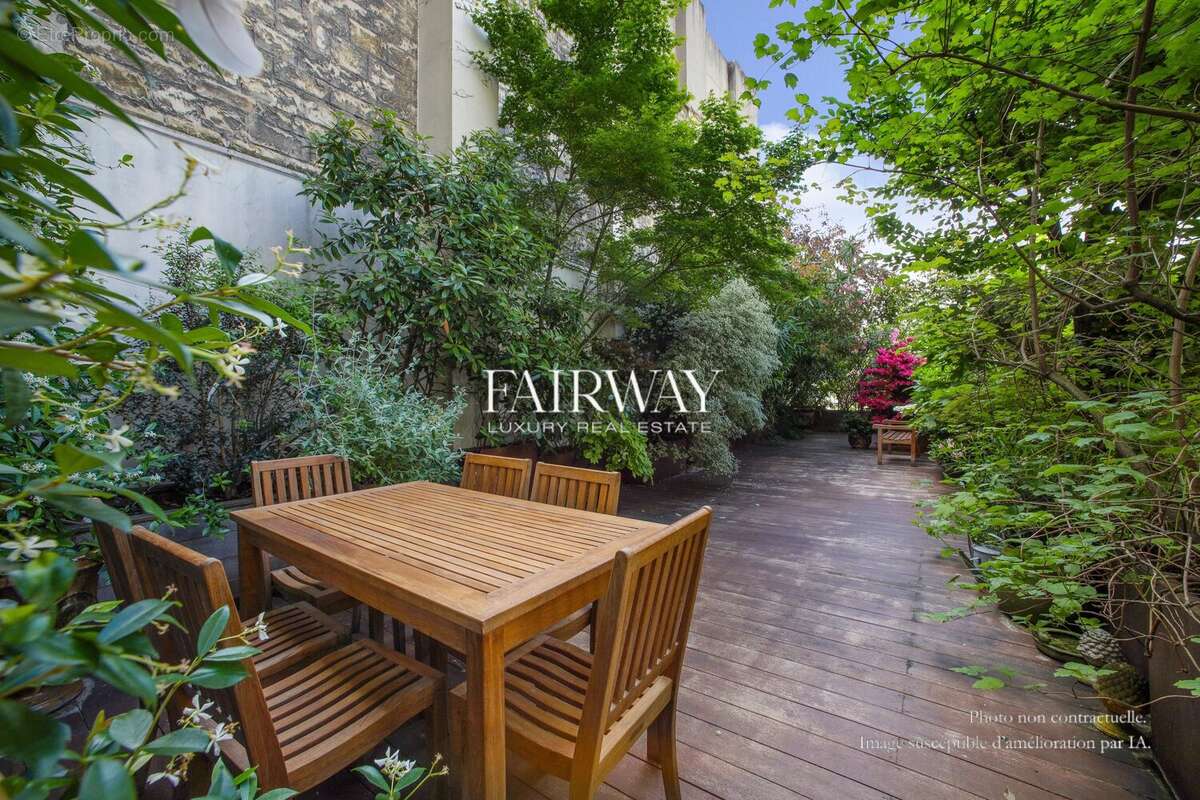 Appartement exceptionnel Parc Monceau  avec terrasse - 190 m² - 4 chambres - photo 3