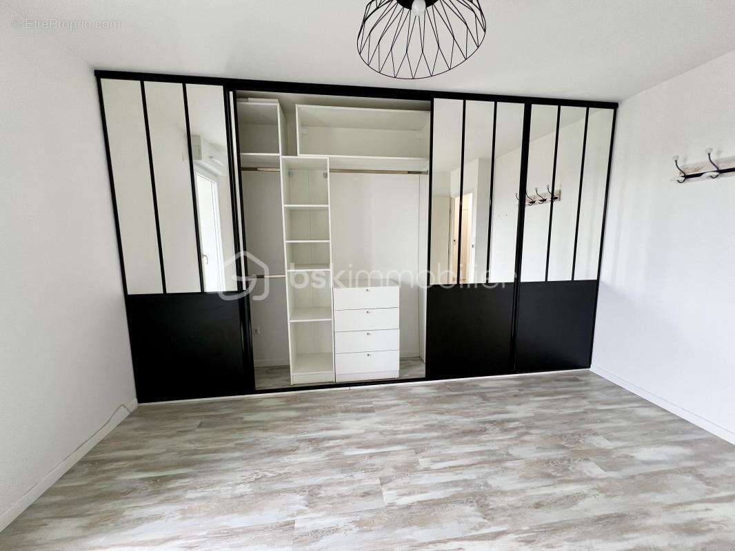 Appartement à BEZANNES