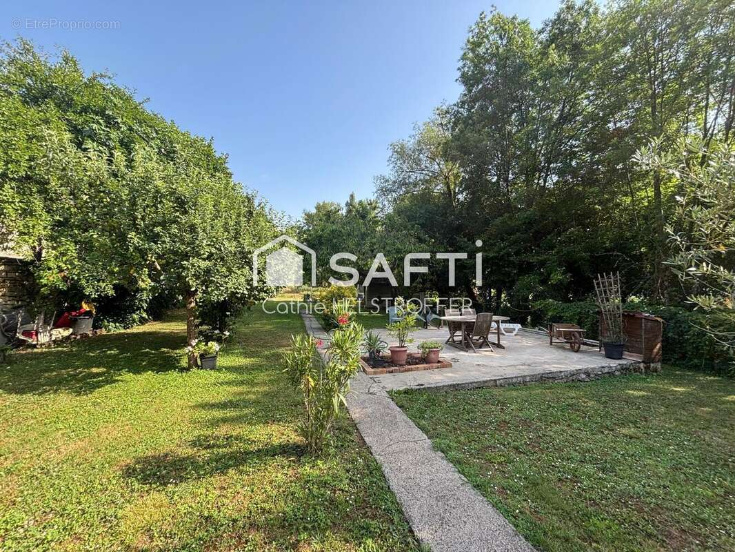 Maison 237 m² à Saint-Vincent-Rive-D'olt  - photo 6