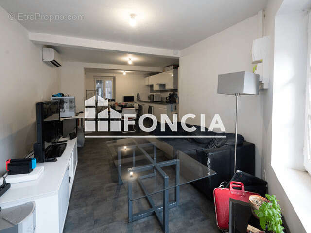 Appartement à TOURNON-SUR-RHONE