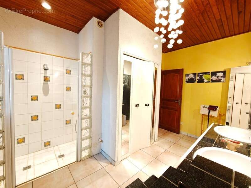 Maison à COURNON-D'AUVERGNE