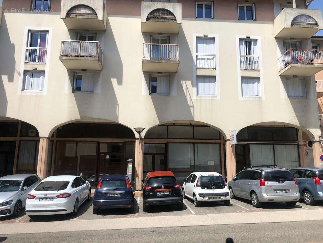 Commerce à VOIRON