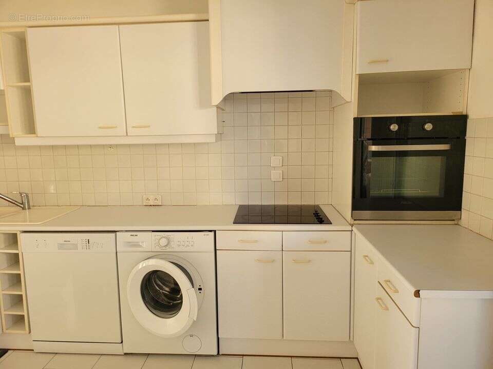 cuisine equipee drakar sausset - Appartement à SAUSSET-LES-PINS