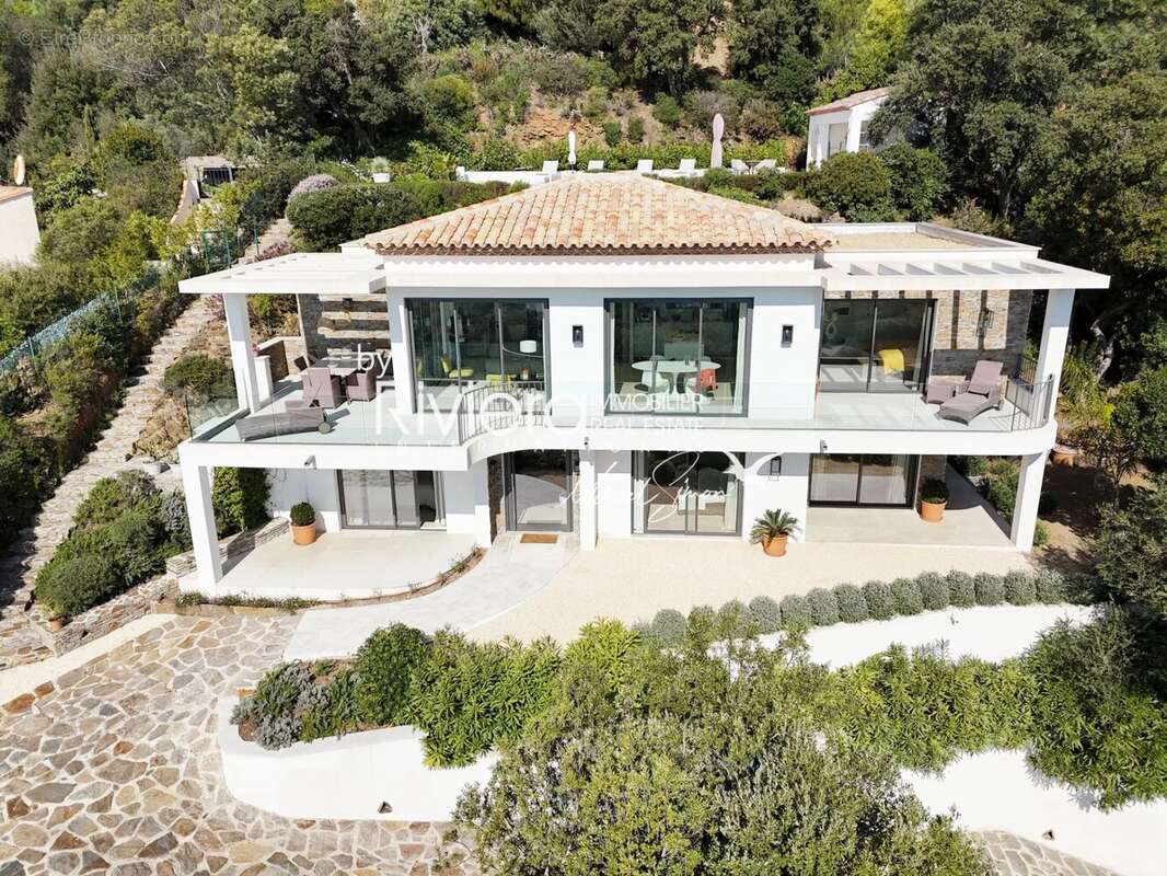 Maison à LA CROIX-VALMER