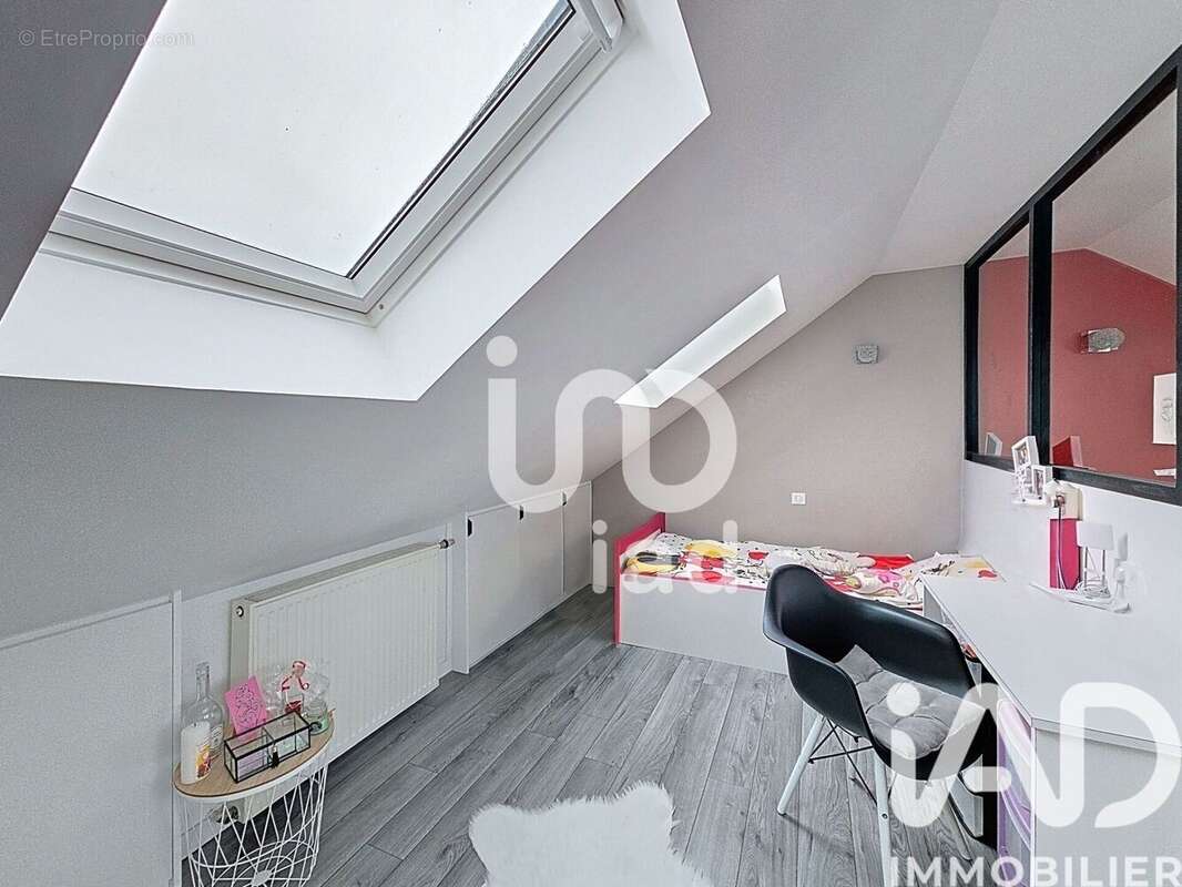 Photo 9 - Maison à GRETZ-ARMAINVILLIERS