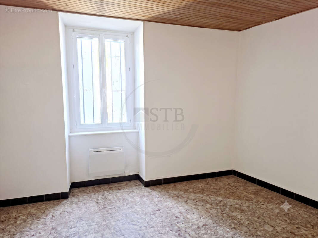 Appartement 104 m² à Privas  - photo 8