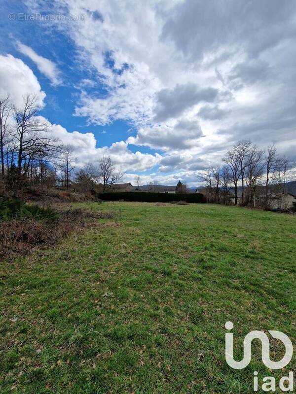 Photo 1 - Terrain à SAINT-ETIENNE-LARDEYROL