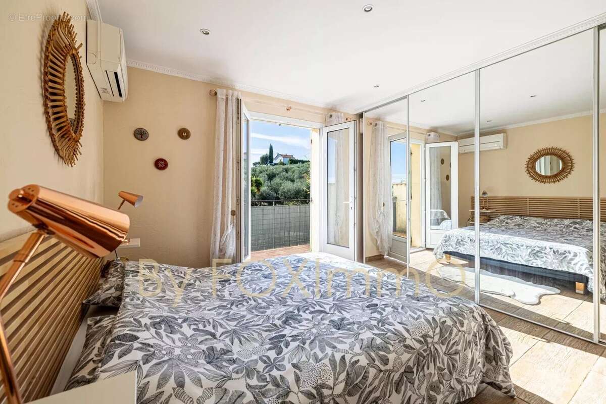 Maison à CAGNES-SUR-MER