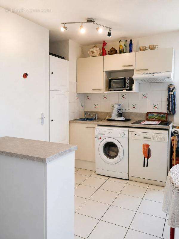 Appartement de 3 pièces de 57 m² à Royan (vendu meublé) - photo 6