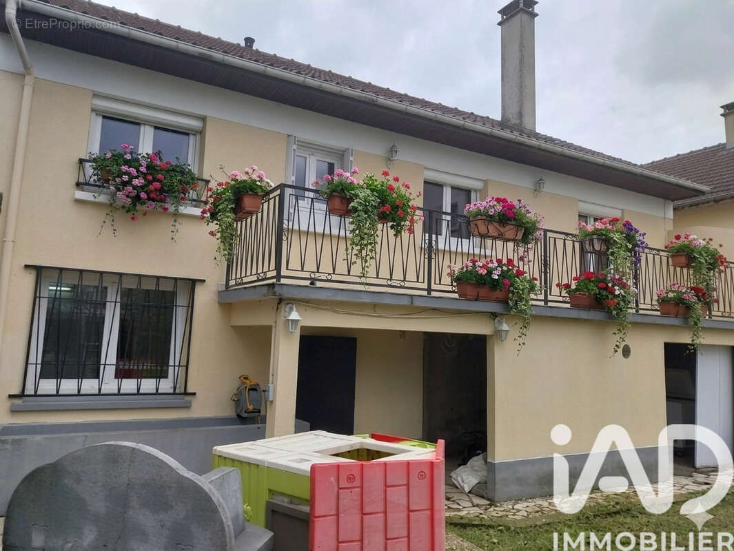 Photo 3 - Maison à MONTFERMEIL