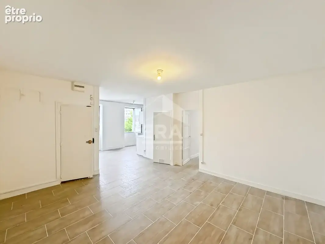 Appartement 43m² à marseille 7e arrondissement - photo 3