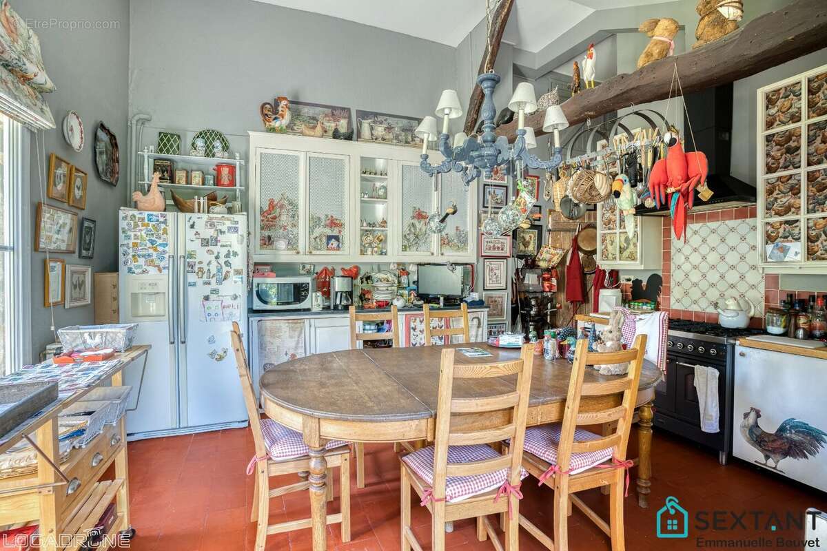 Grande longère du 19ème rénovée, 320 m², gîte et chambres d'hôtes, terrain de 1,5 ha, 5 min des commodités - photo 8