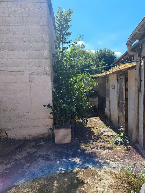 Maison à PICQUIGNY