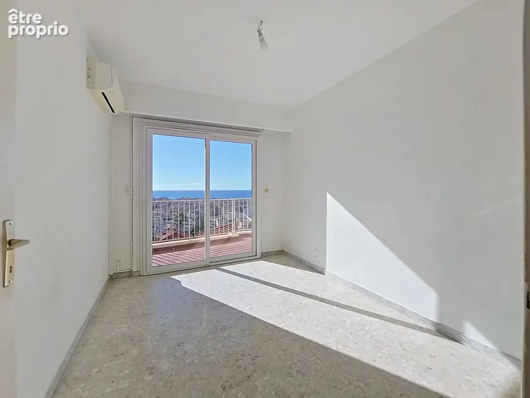 Nice – parc impérial – 3 pièces 70 m² – terrasse 20 m² – vue mer – garage:/parking - photo 5