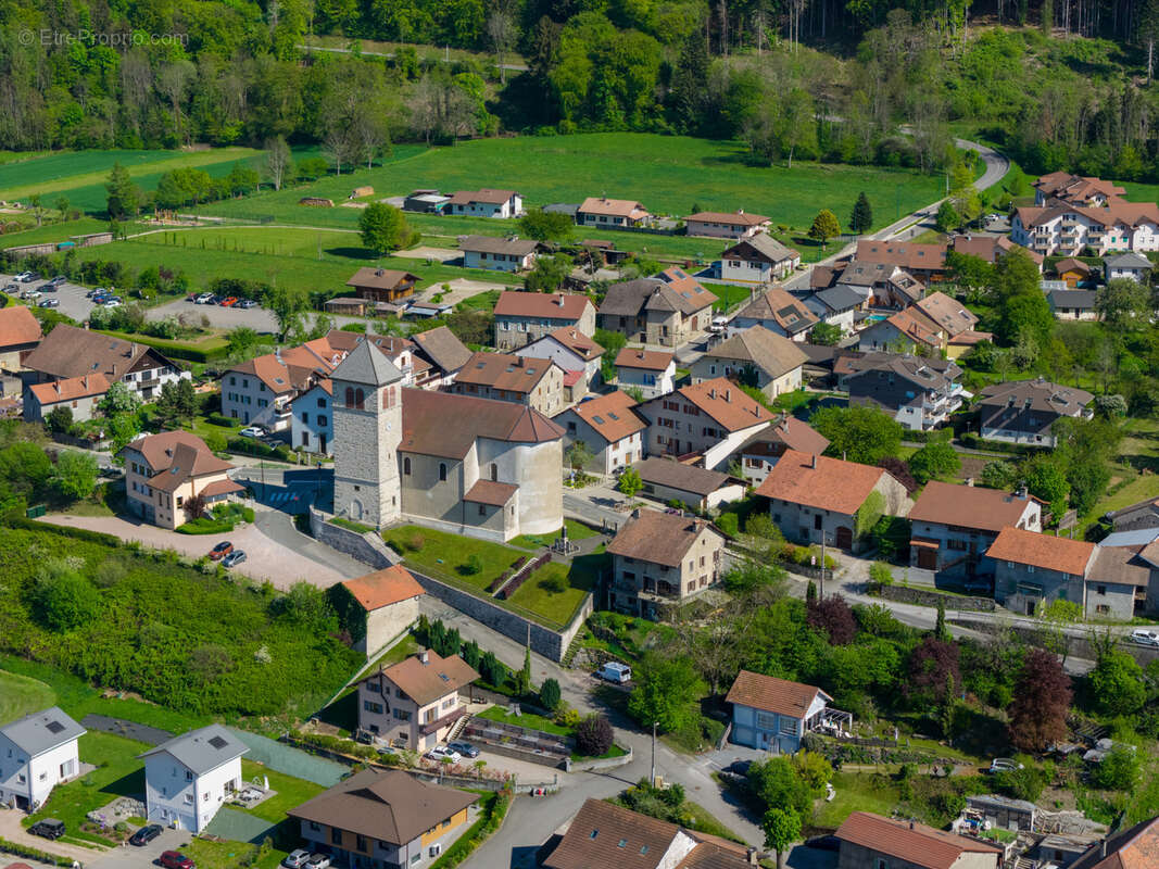 Maison à ALLINGES