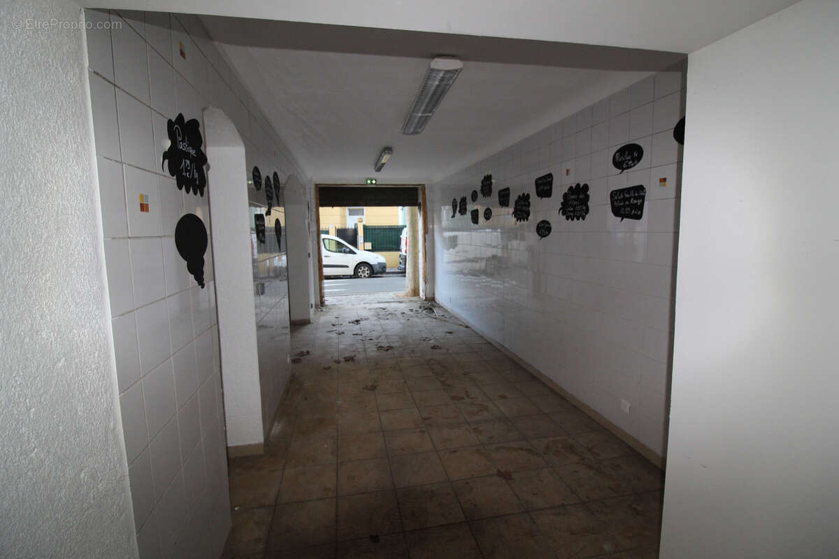 Commerce à LE LAVANDOU