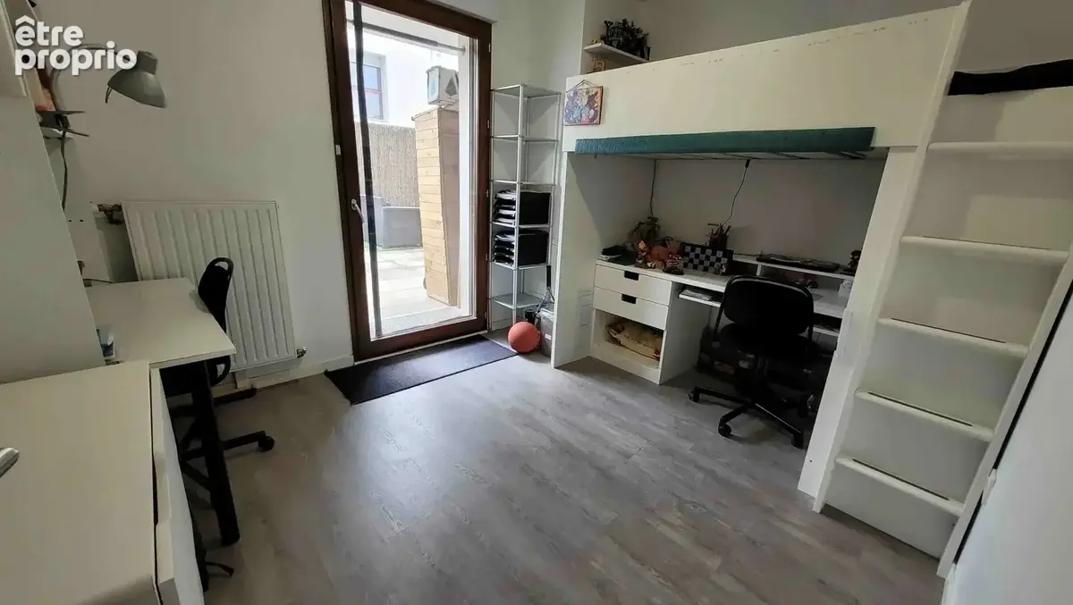 94200 ivry sur seine appartement 4 pieces 77.59 m² avec une terrasse 44 m² et un parking - photo 3