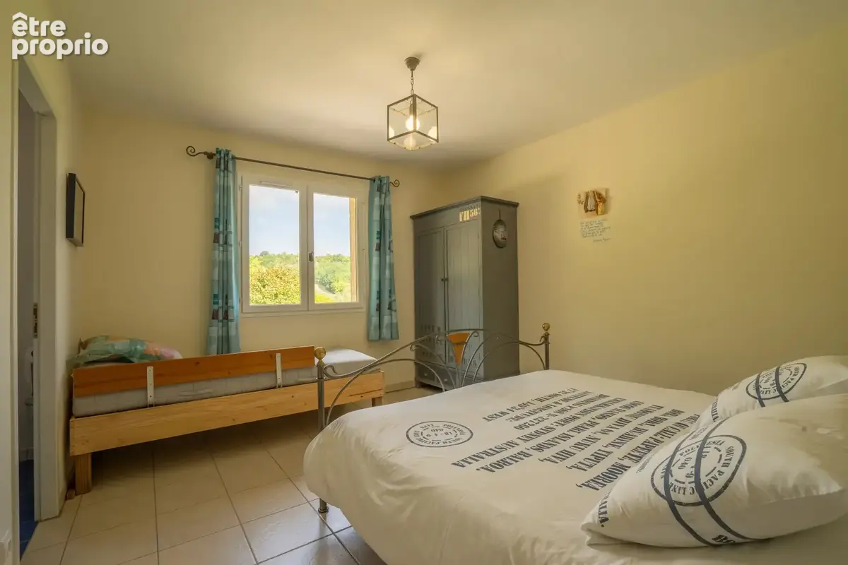 Belle maison contemporaine avec piscine, grand terrain et vue sur la campagne - photo 17