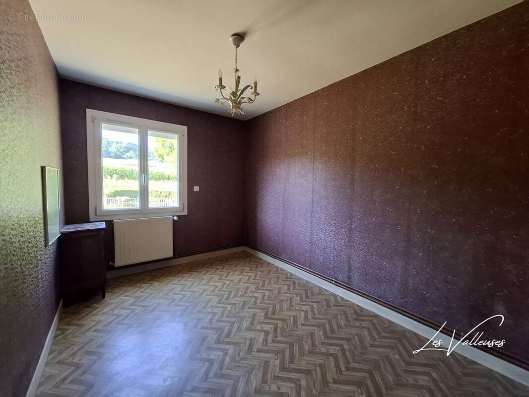 Maison 93 m² à Grainville-La-Teinturiere  - photo 7