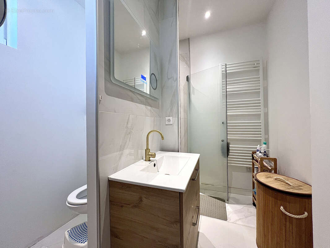 13013 MARSEILLE - Les Olives / Saint-Théodore - Maison 4/5 pièces 168m2 sur 550m2 de terrain - photo 12
