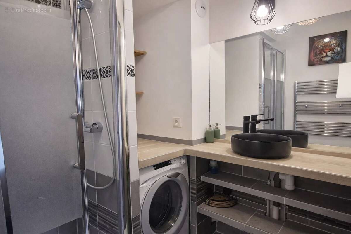 Appartement à VOISINS-LE-BRETONNEUX