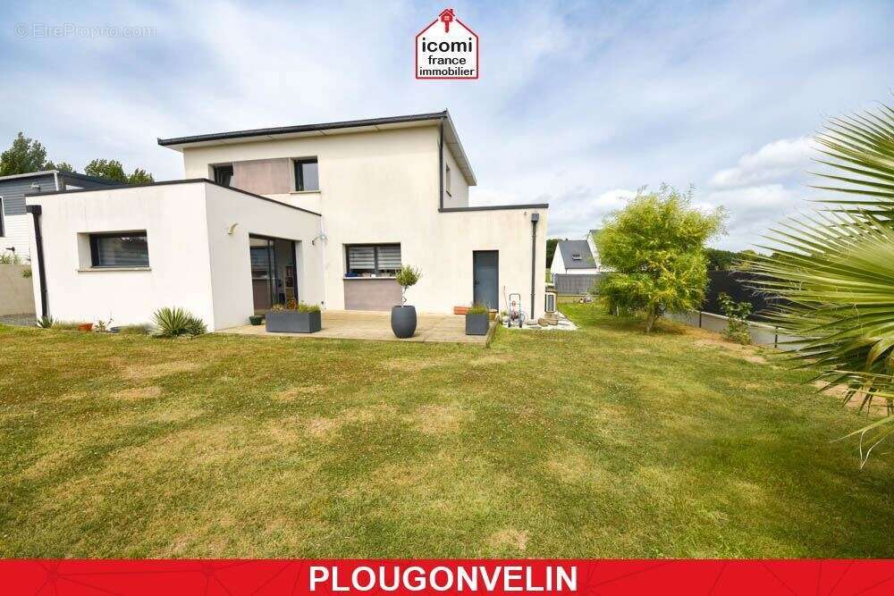 Maison à PLOUGONVELIN