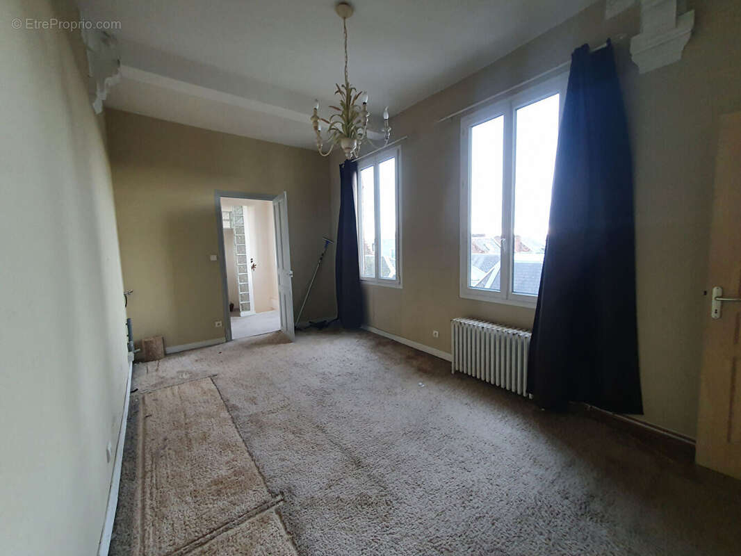 Appartement à SAINT-QUENTIN