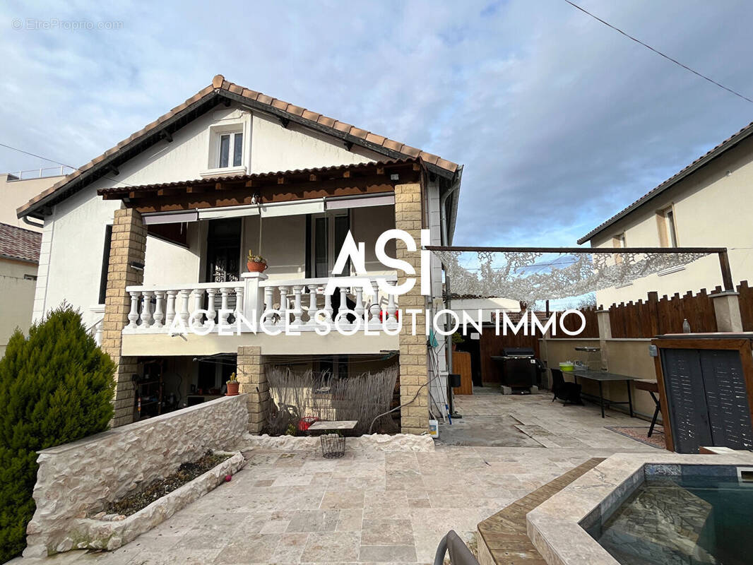 Maison à LE TEIL