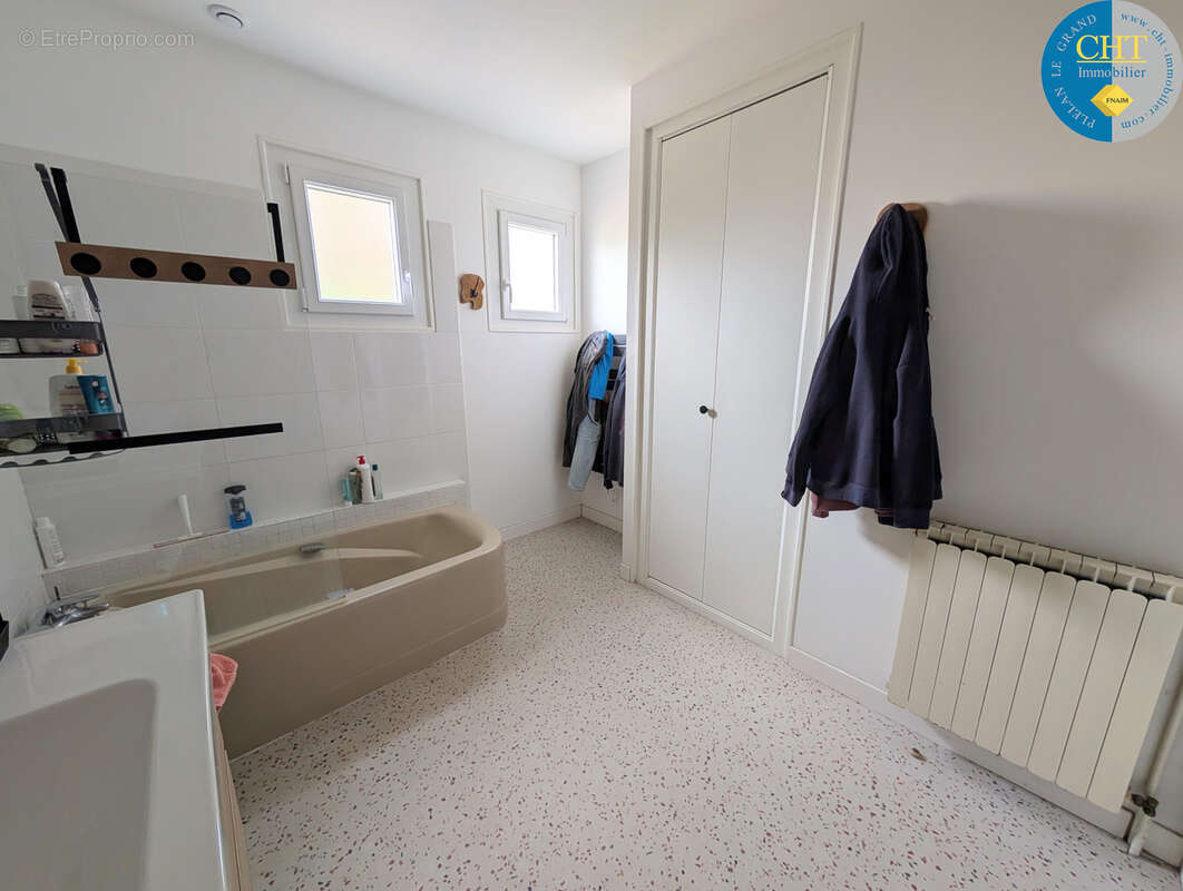 Exclusivité : grande maison familiale rénovée en 2024   guer bellevue (56380) avec cht immobilier - photo 18
