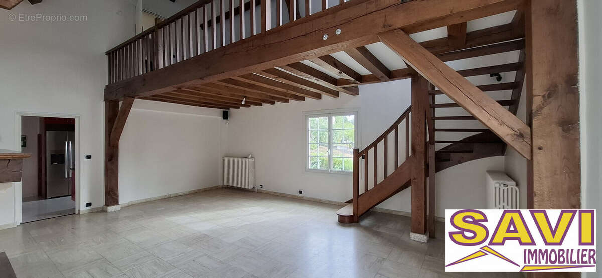 Maison 128 m² à Sermaises  - photo 4