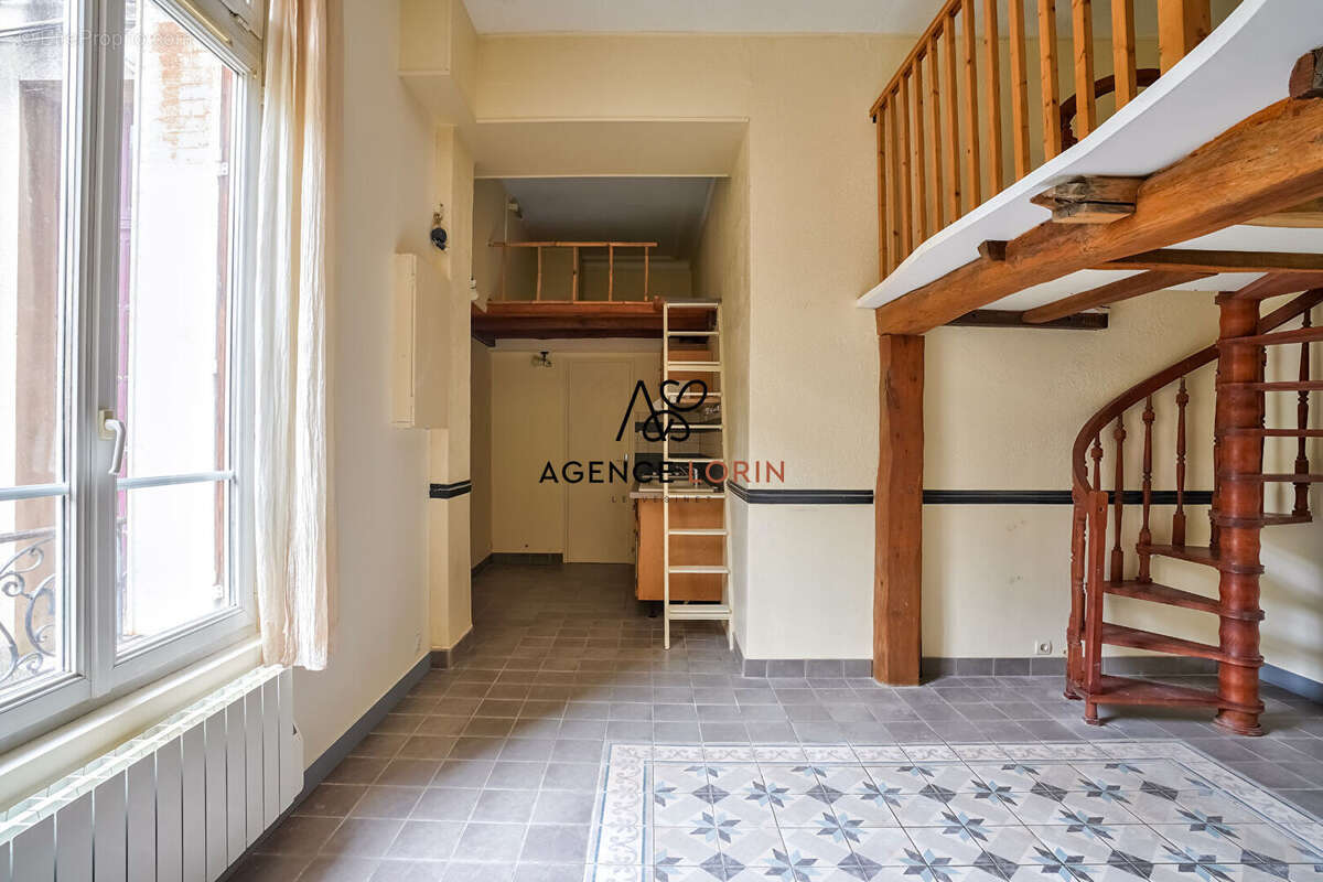Appartement à LE VESINET