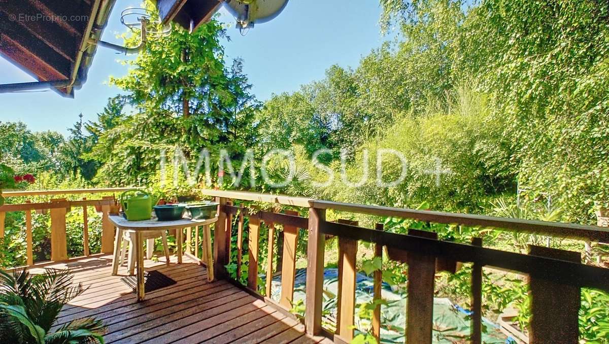 Maison à MIRIBEL-LANCHATRE