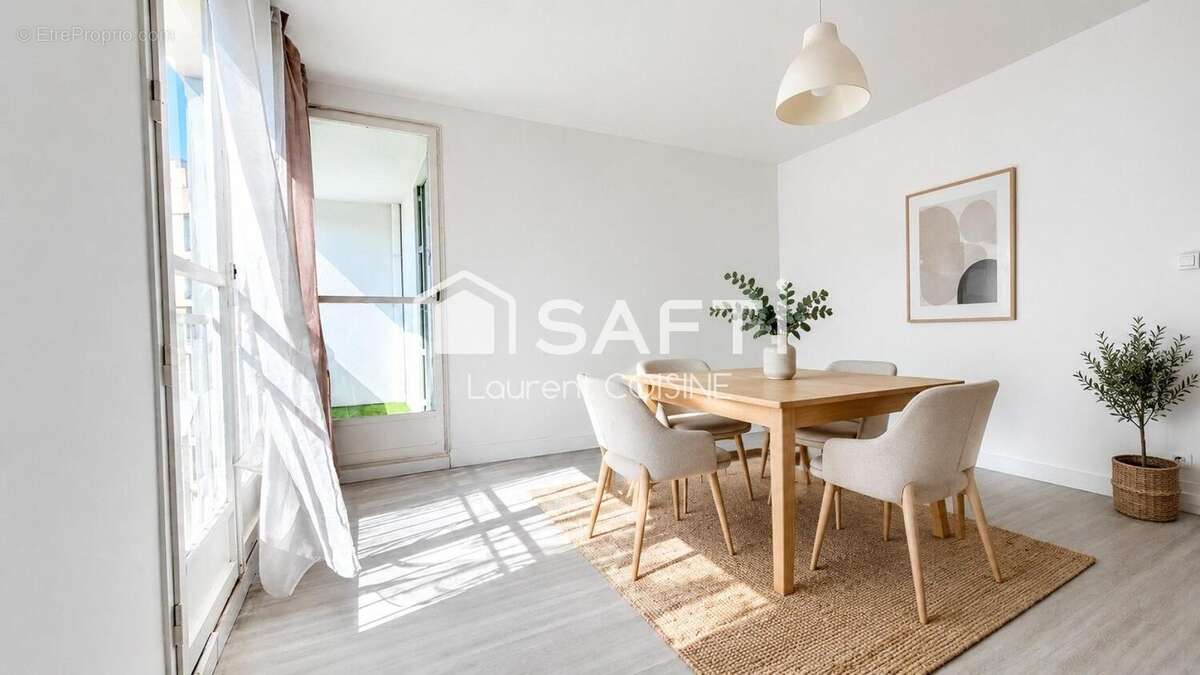 Photo 6 - Appartement à MARSEILLE-3E