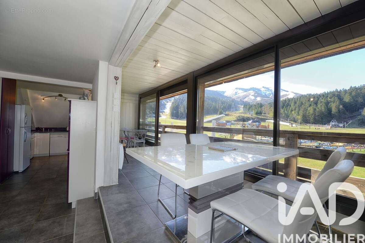 Photo 2 - Appartement à LAVEISSIERE