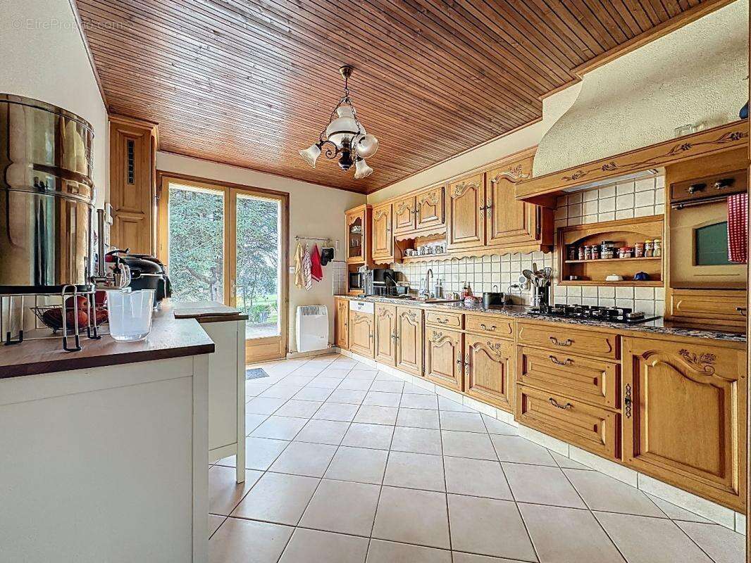 Maison à LA GACILLY