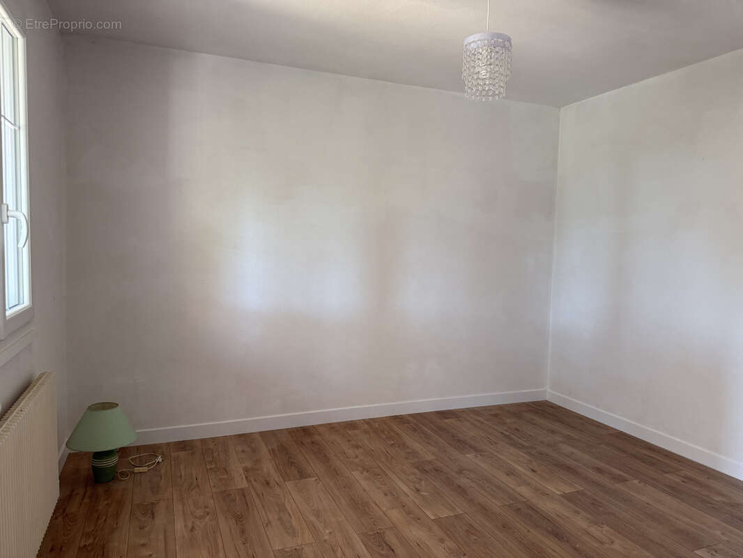 Maison 116 m² à Grignan  - photo 7