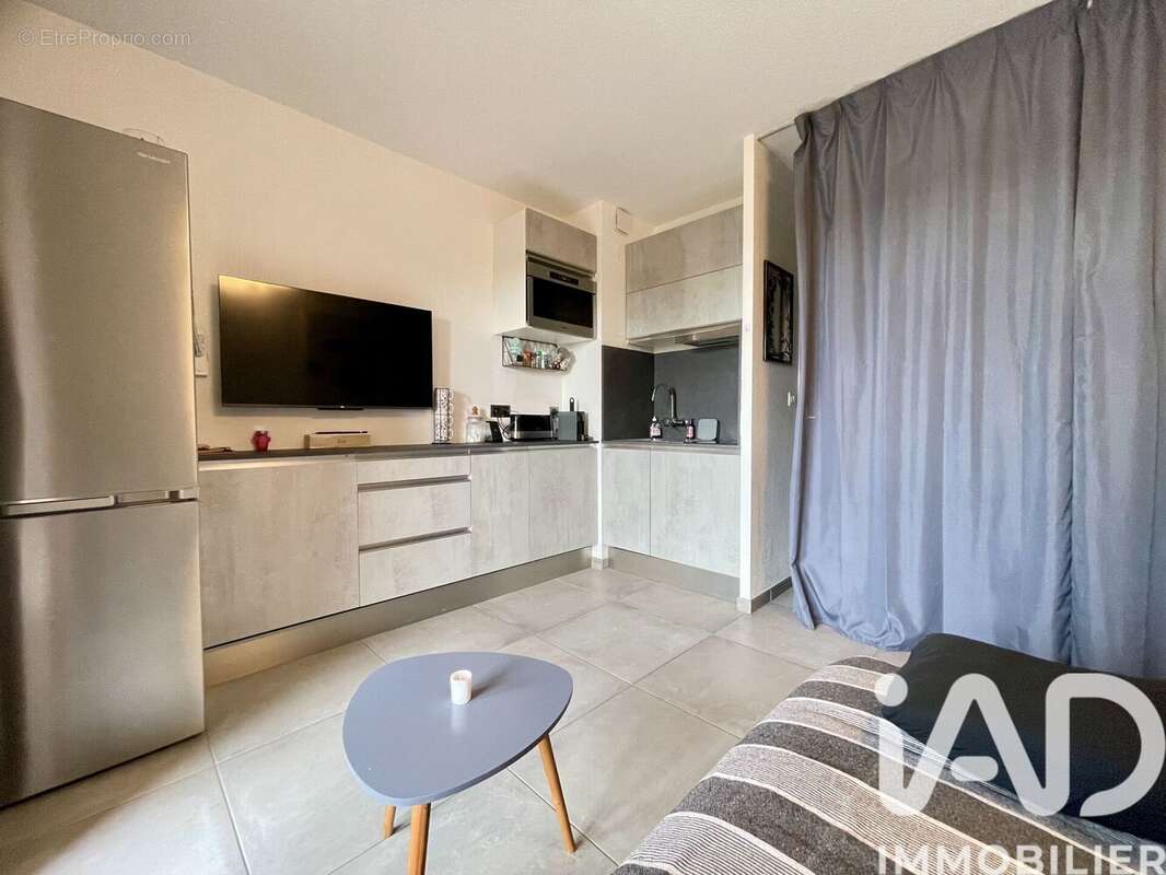 Photo 3 - Appartement à LA LONDE-LES-MAURES