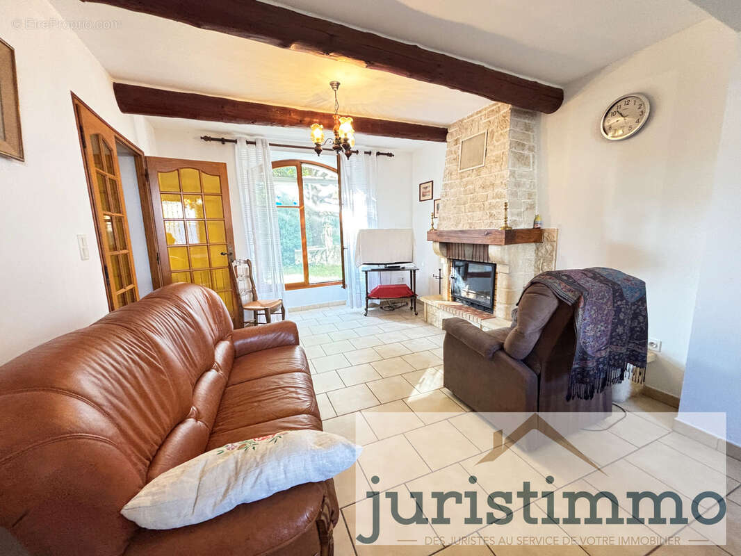 Maison à BEAUMES-DE-VENISE