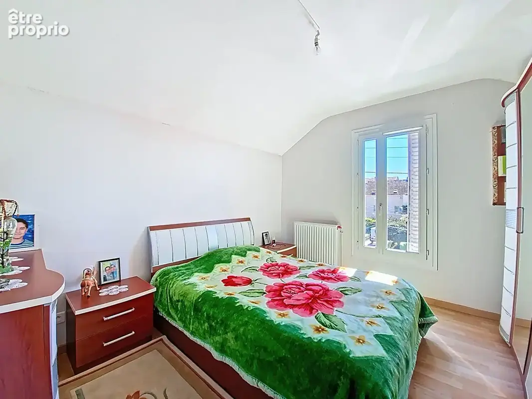 Maison Villeneuve Saint Georges 5 pièces 92 m2. - photo 12