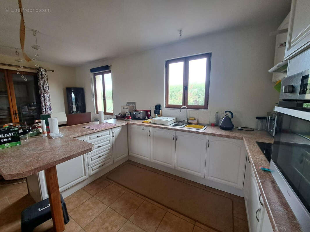 Maison de plain-pied - 3 chambres - gorre - photo 8