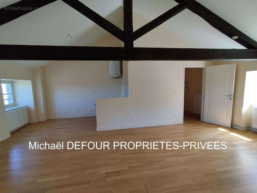 Appartement à SAINT-MAURICE-DE-LIGNON