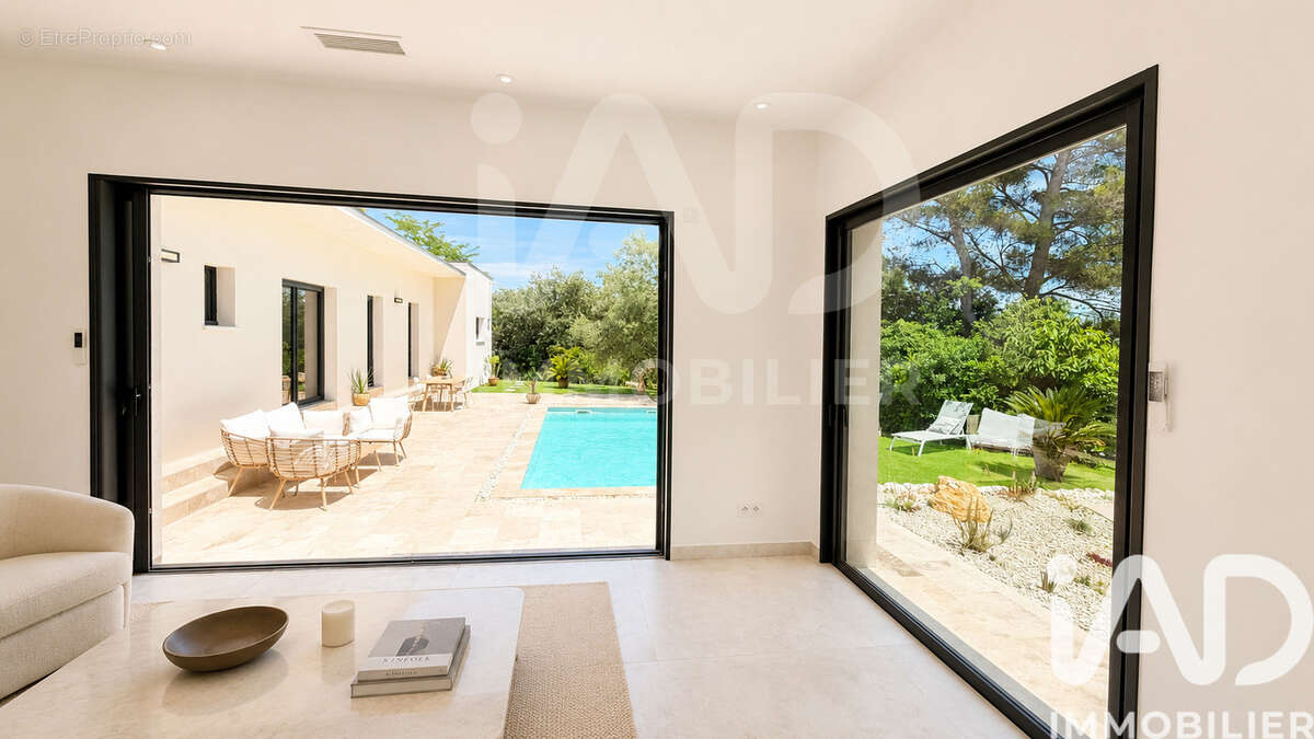 Photo 5 - Maison à NIMES